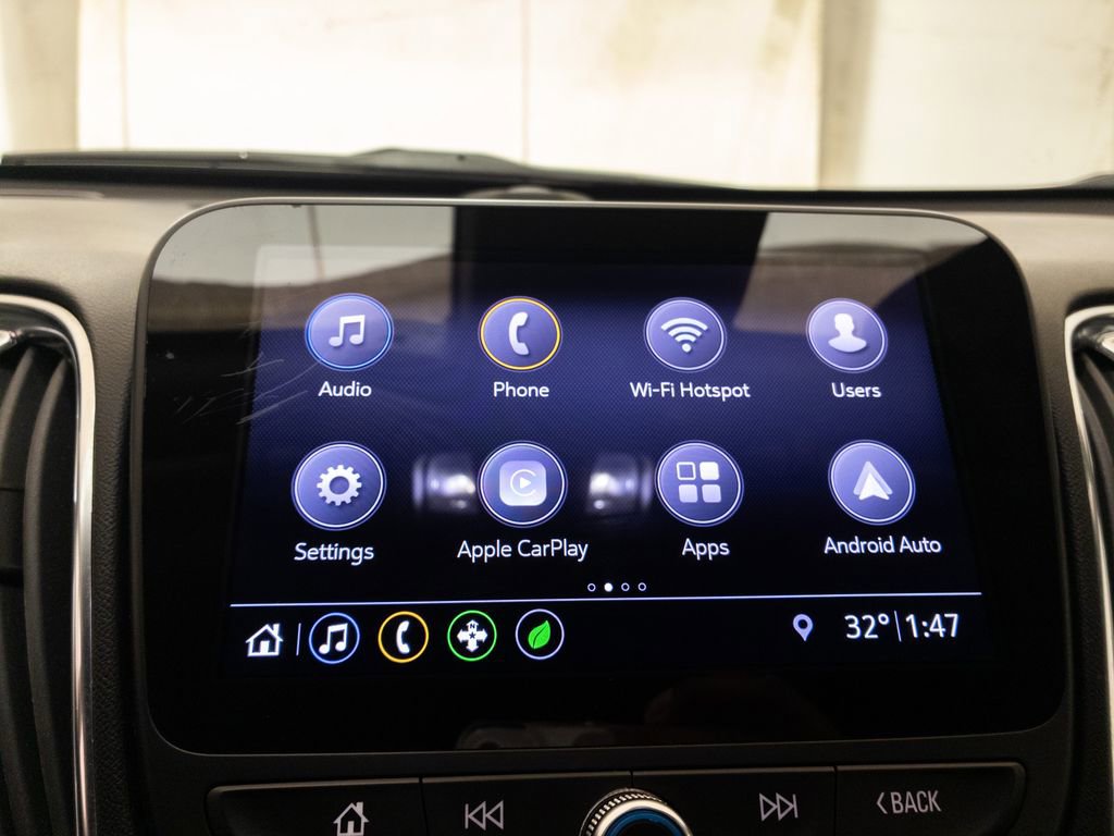 Used 2019 Chevrolet Malibu Hybrid w/ Leather Package image 19