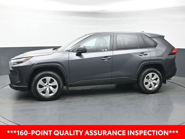 Used 2023 Toyota RAV4 LE AWD/4WD image 2