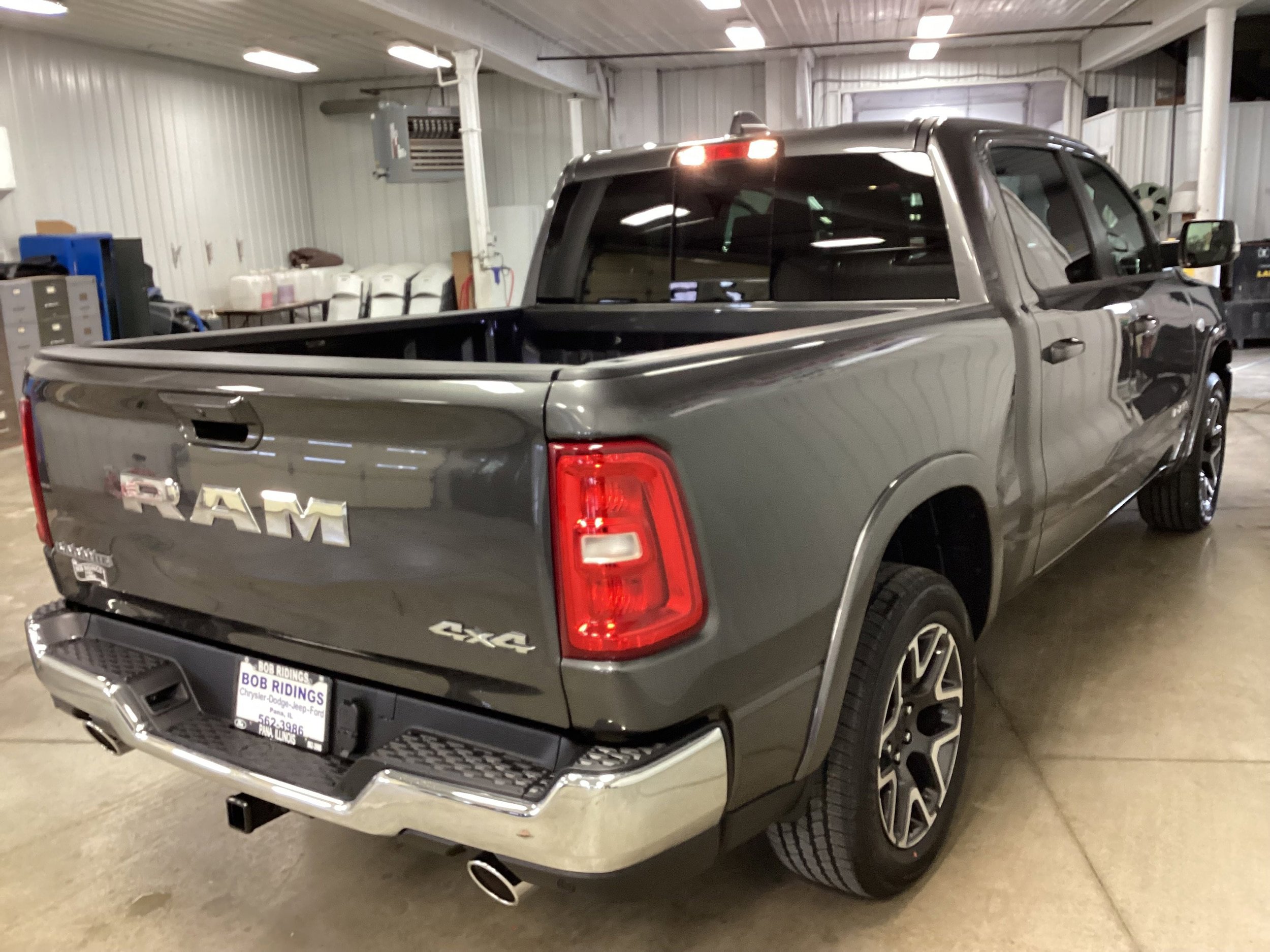 New 2026 RAM 1500 Laramie AWD/4WD image 6