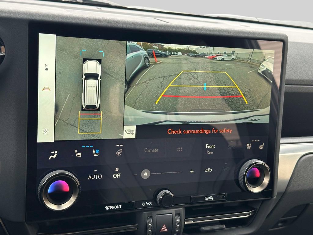 Certified 2025 Lexus GX 550 w/ Accessory Package (2T) image 31