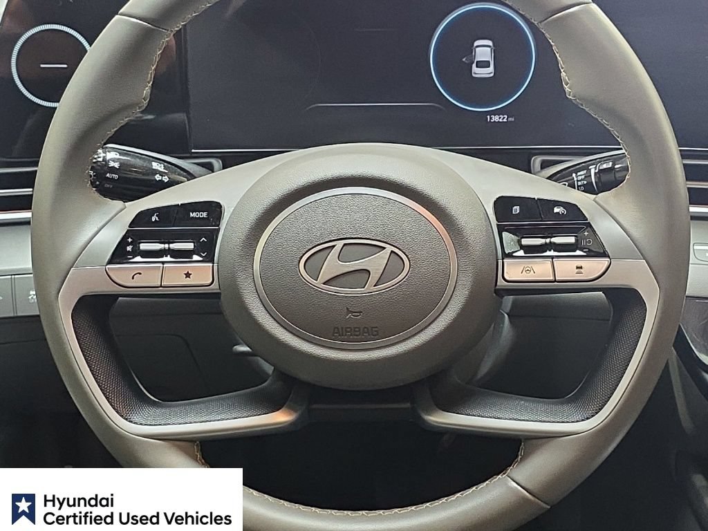 Used 2025 Hyundai Elantra SEL FWD image 17