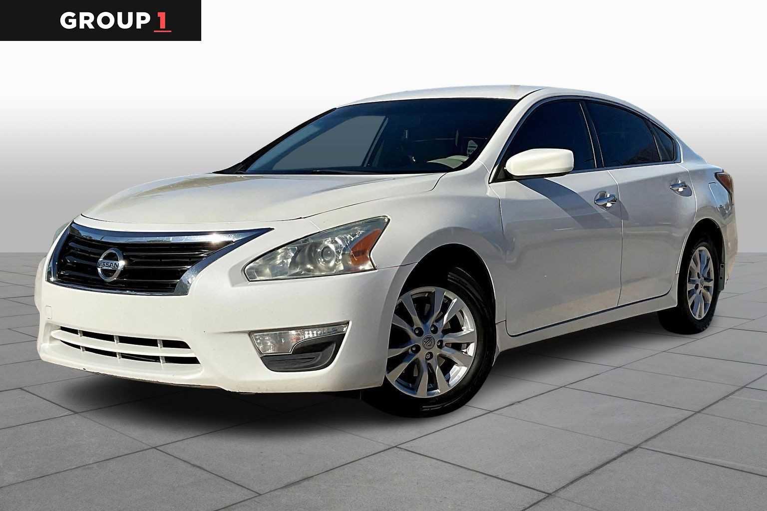 Used 2015 Nissan Altima 2.5 S w/ Sport Value Package