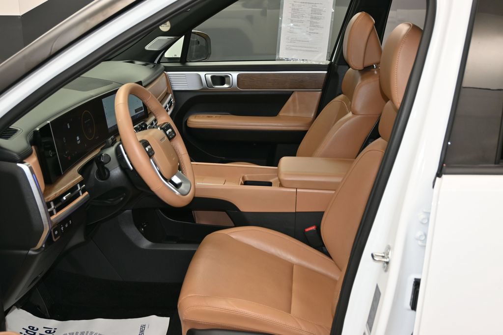 Used 2024 Hyundai Santa Fe Limited FWD image 18