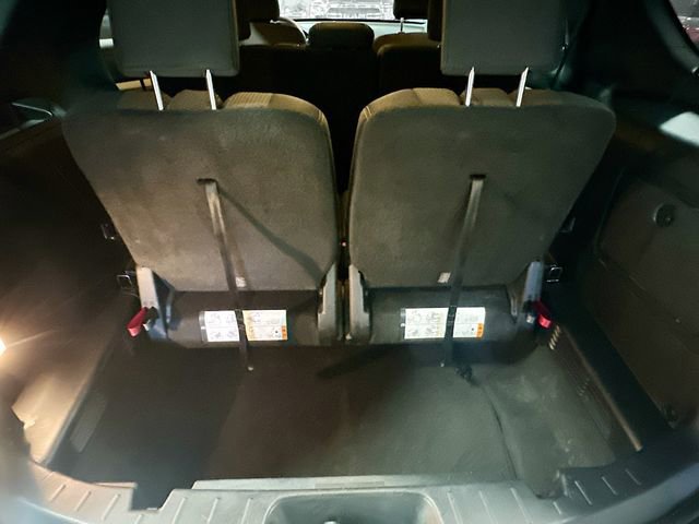 Used 2016 Ford Explorer XLT image 26