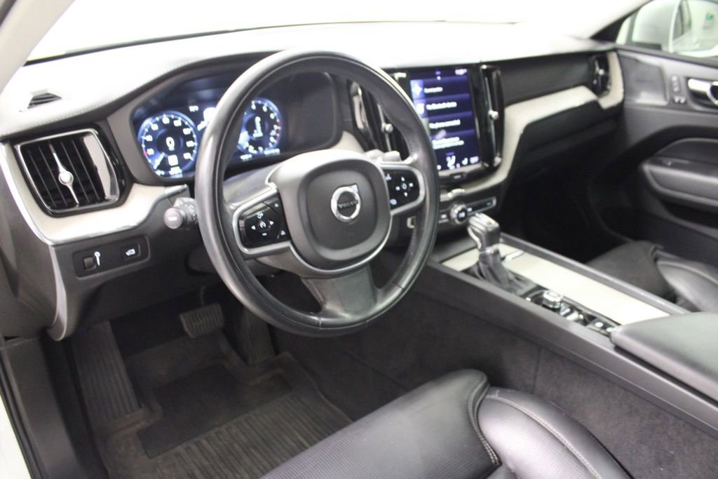 Used 2021 Volvo XC60 T6 Inscription w/ Advanced Package AWD/4WD image 17