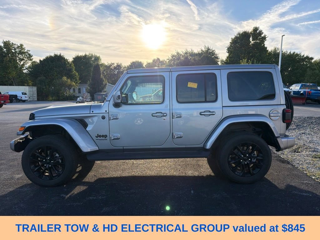 Used 2021 Jeep Wrangler Unlimited Sahara AWD/4WD image 7
