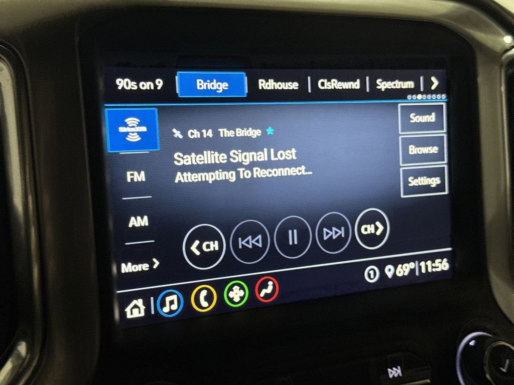 Used 2020 Chevrolet Silverado 1500 RST image 14