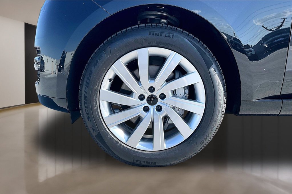 New 2026 Land Rover Range Rover SE AWD/4WD image 13