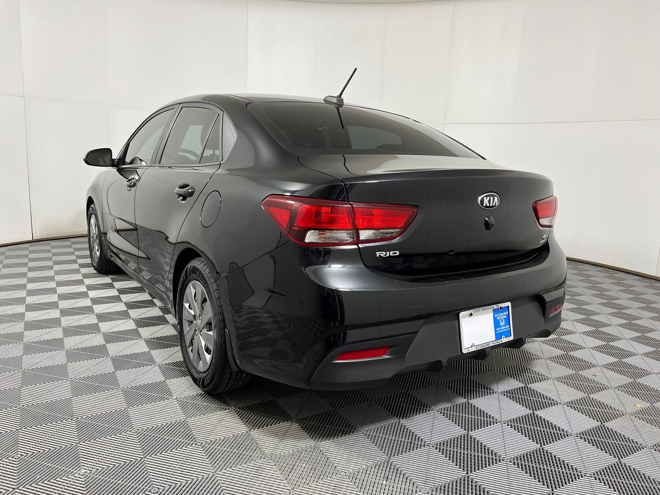 Used 2020 Kia Rio S image 8
