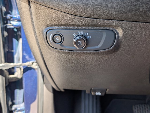 Used 2022 Chevrolet Equinox LS FWD image 28
