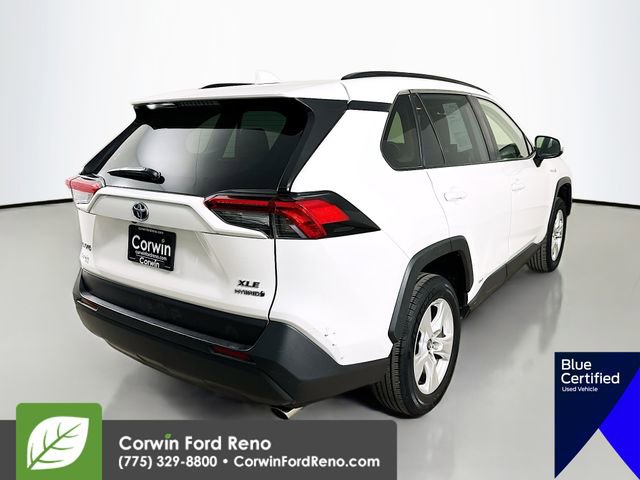 Used 2021 Toyota RAV4 XLE w/ Convenience Package AWD/4WD image 10