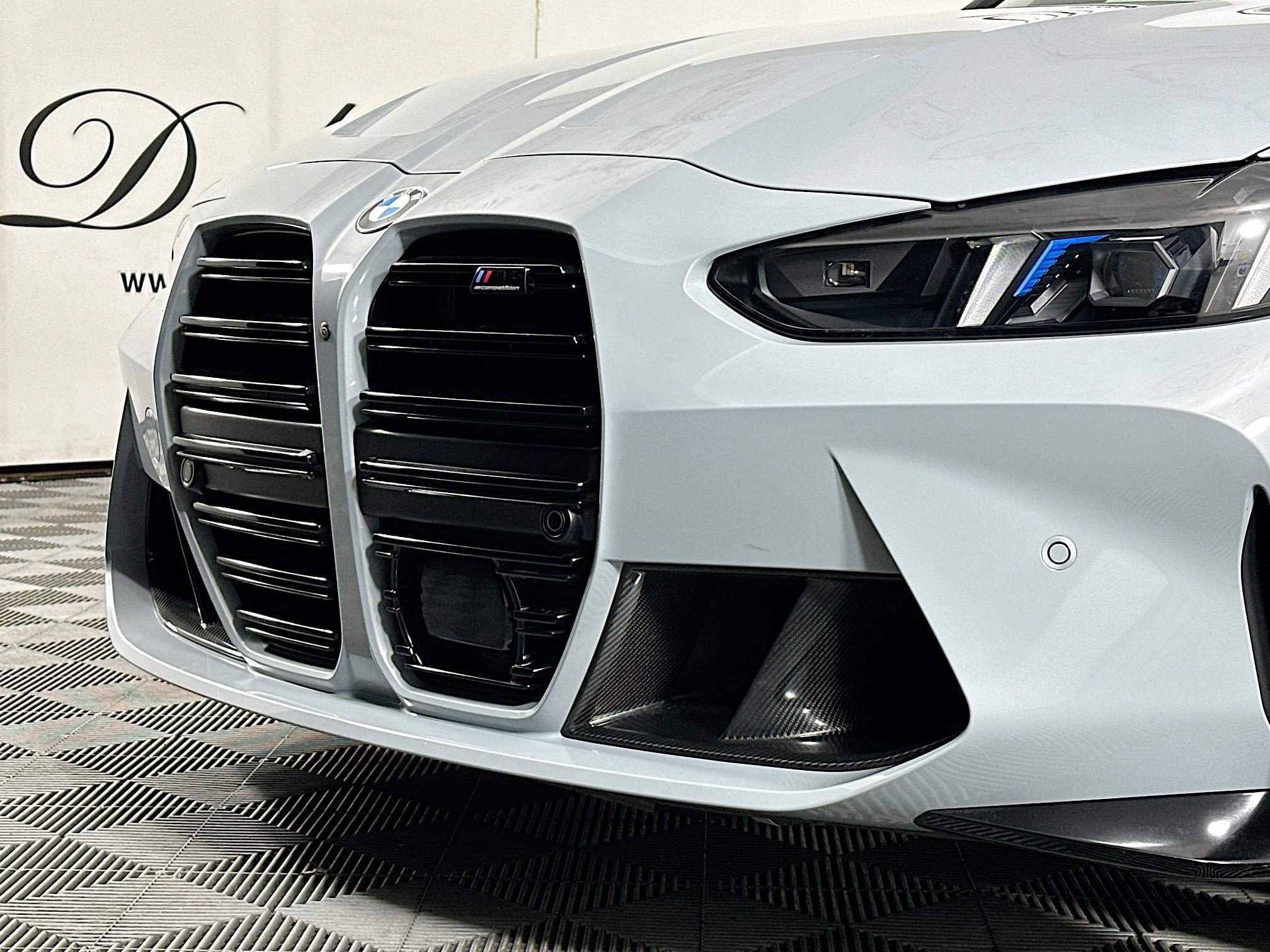 Used 2025 BMW M4 Competition w/ M Carbon Exterior Package image 32