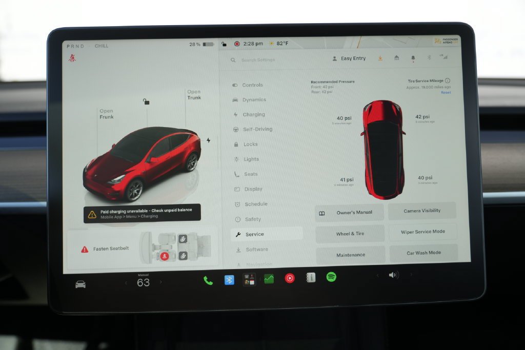 Used 2022 Tesla Model Y Long Range AWD/4WD image 54