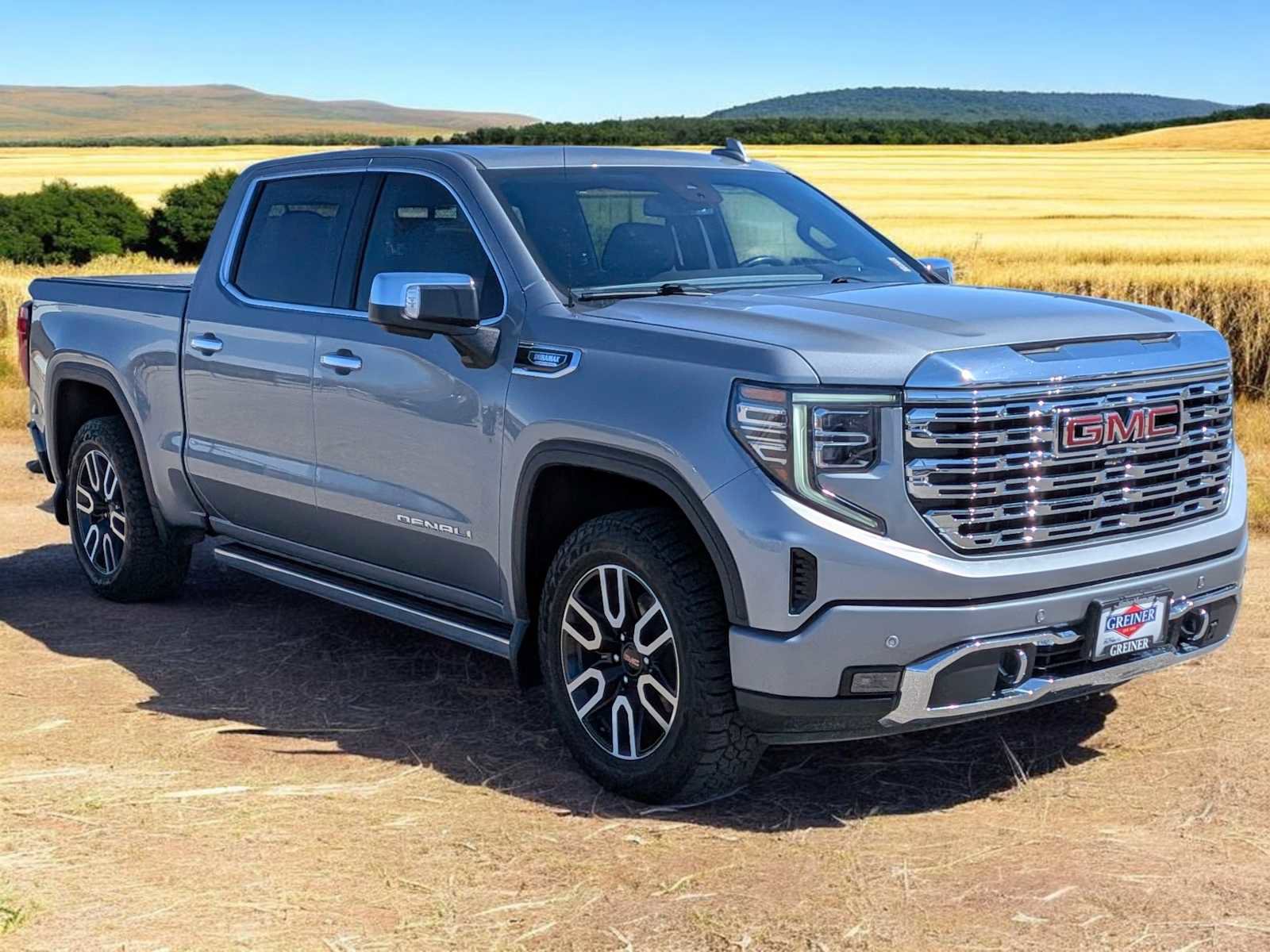 Used 2023 GMC Sierra 1500 Denali AWD/4WD image 8