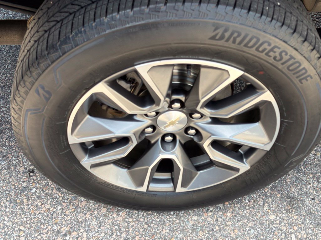 Certified 2023 Chevrolet Silverado 1500 LT AWD/4WD image 12