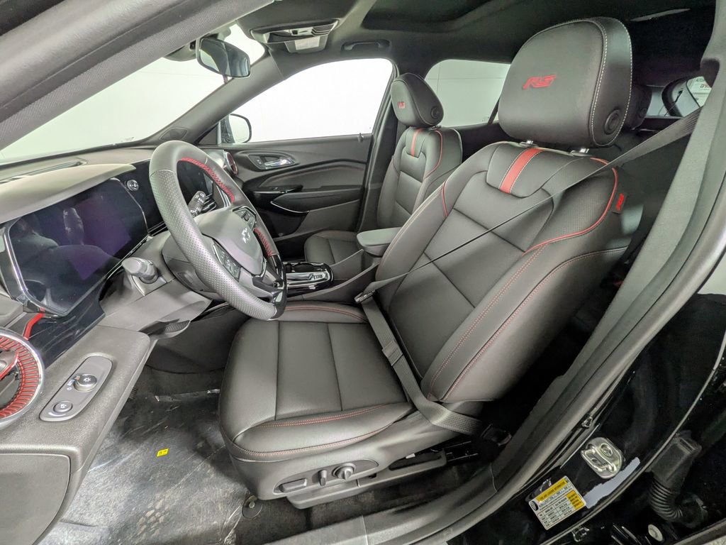 New 2026 Chevrolet Trax RS w/ Sunroof Package image 15