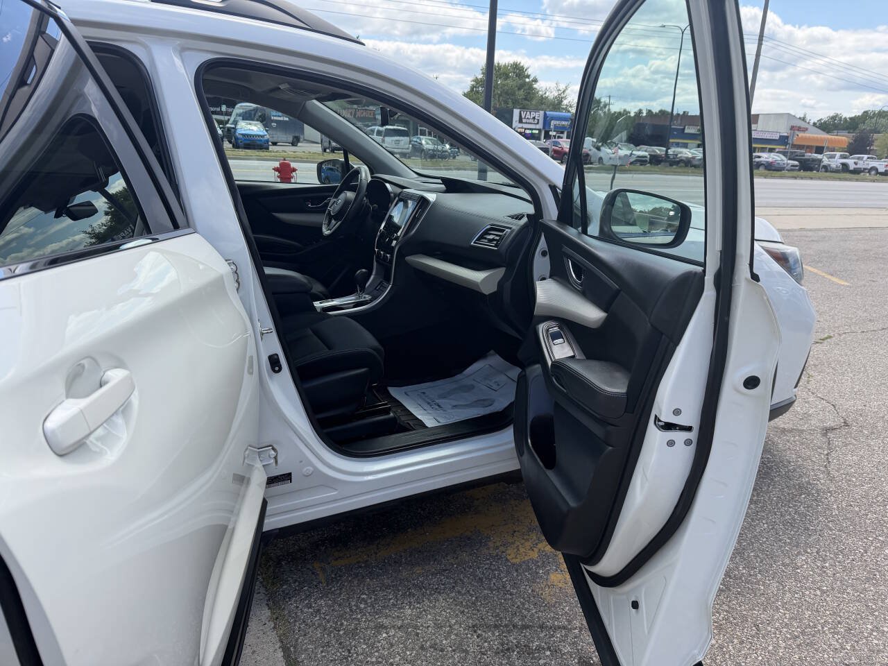 Used 2020 Subaru Ascent Premium w/ Sport Package AWD/4WD image 14