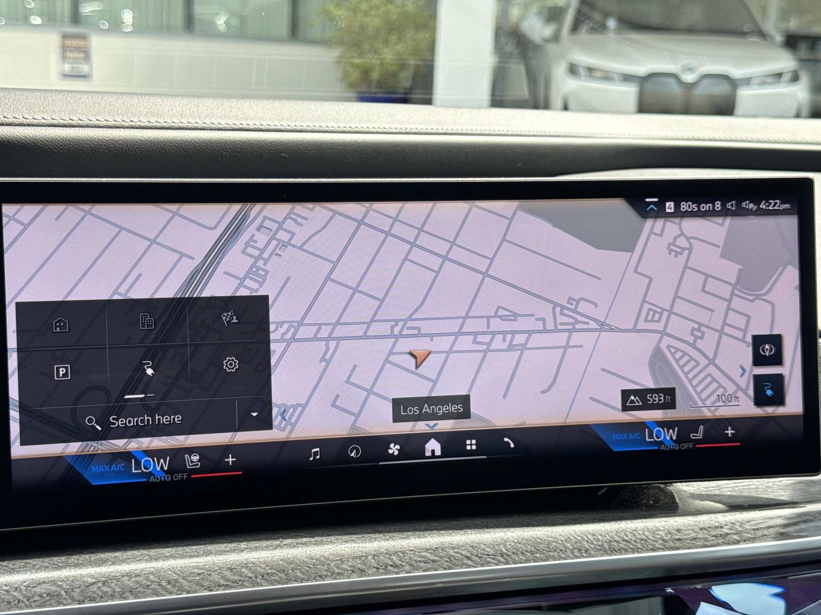 Used 2025 BMW i7 eDrive50 w/ M Sport Package image 27