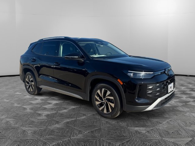 New 2026 Volkswagen Tiguan S FWD image 7