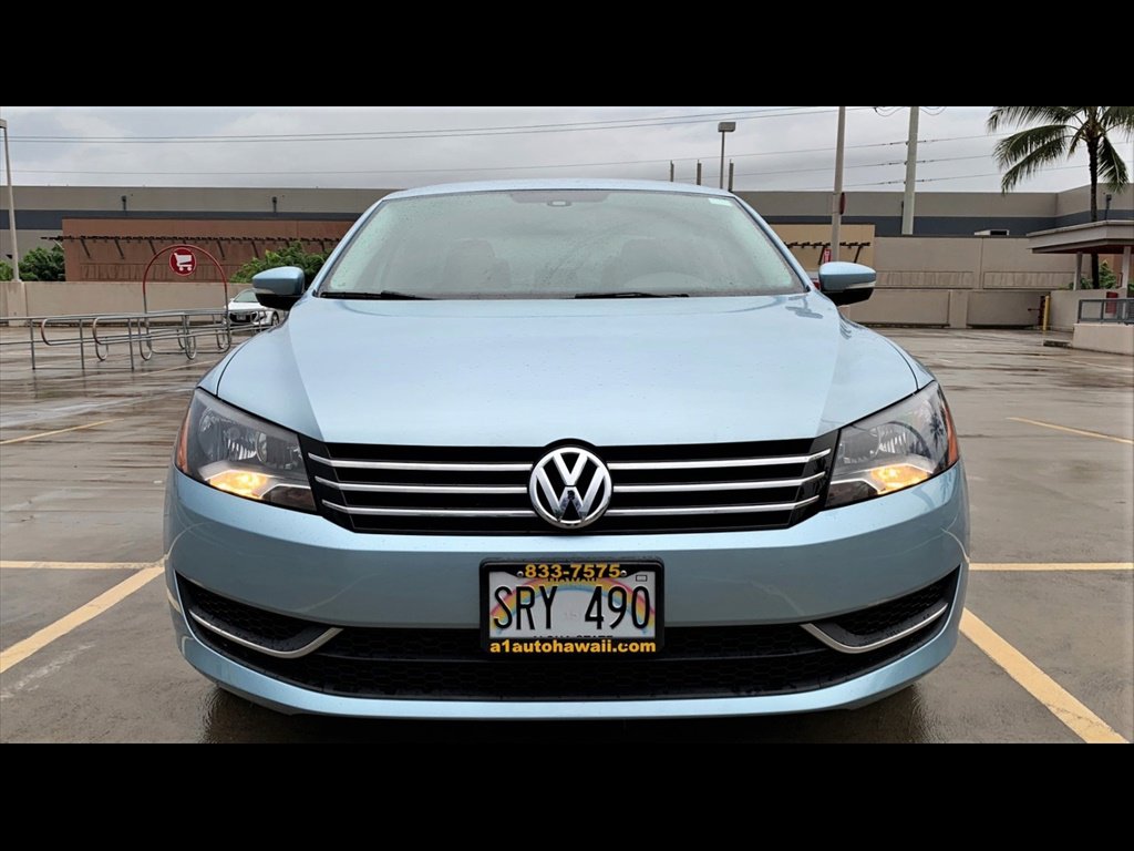 Used 2013 Volkswagen Passat 2.5 SE FWD image 2