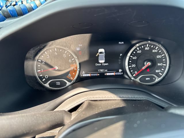 Used 2023 Jeep Renegade Limited w/ Sun/Sound Group AWD/4WD image 16