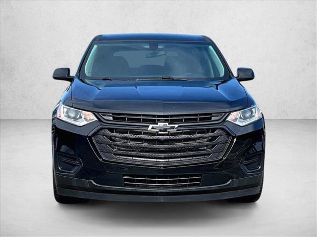 Used 2020 Chevrolet Traverse LS w/ LPO, Black Accent Package FWD image 3
