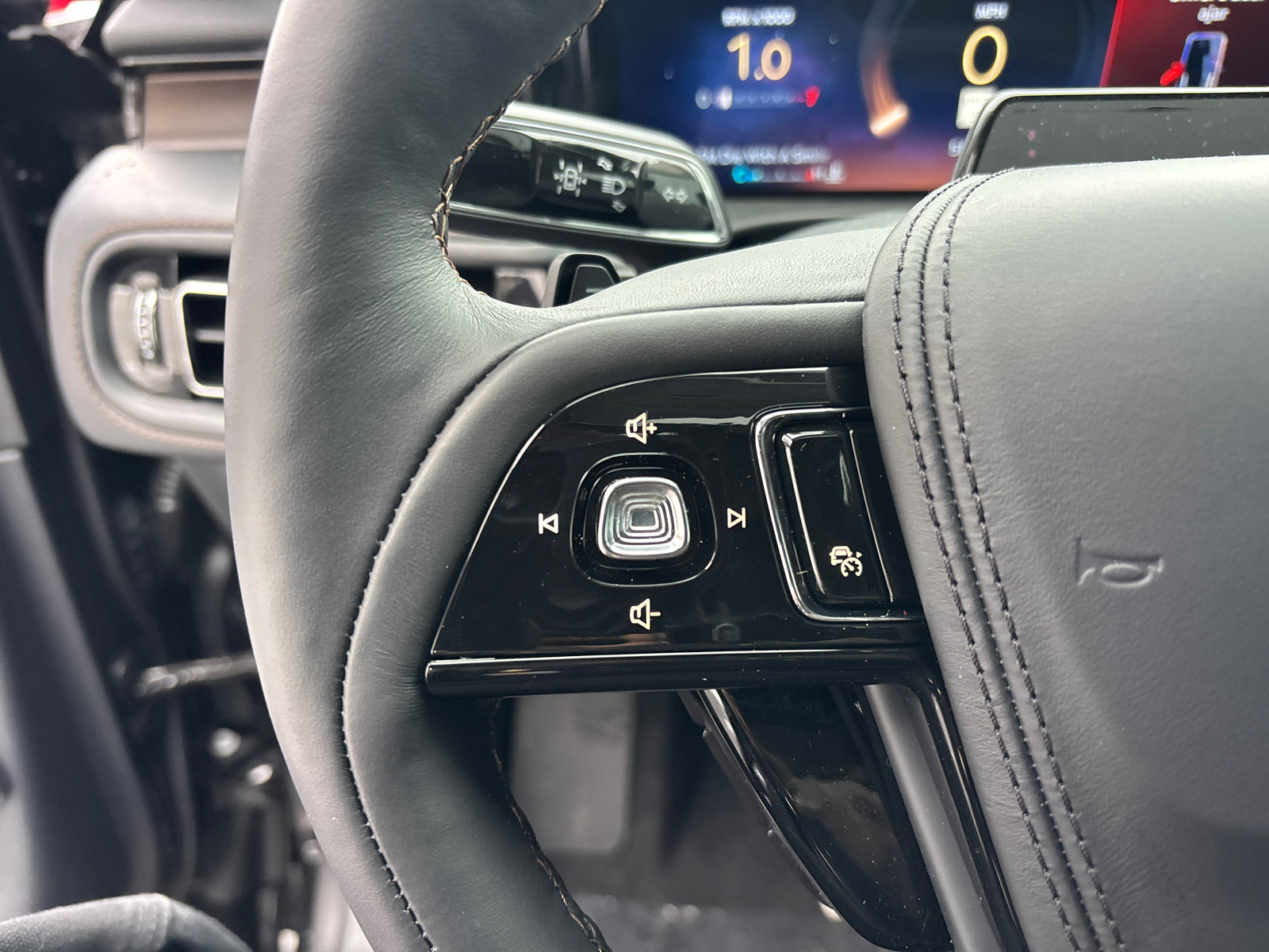 New 2026 Lincoln Aviator Reserve image 20