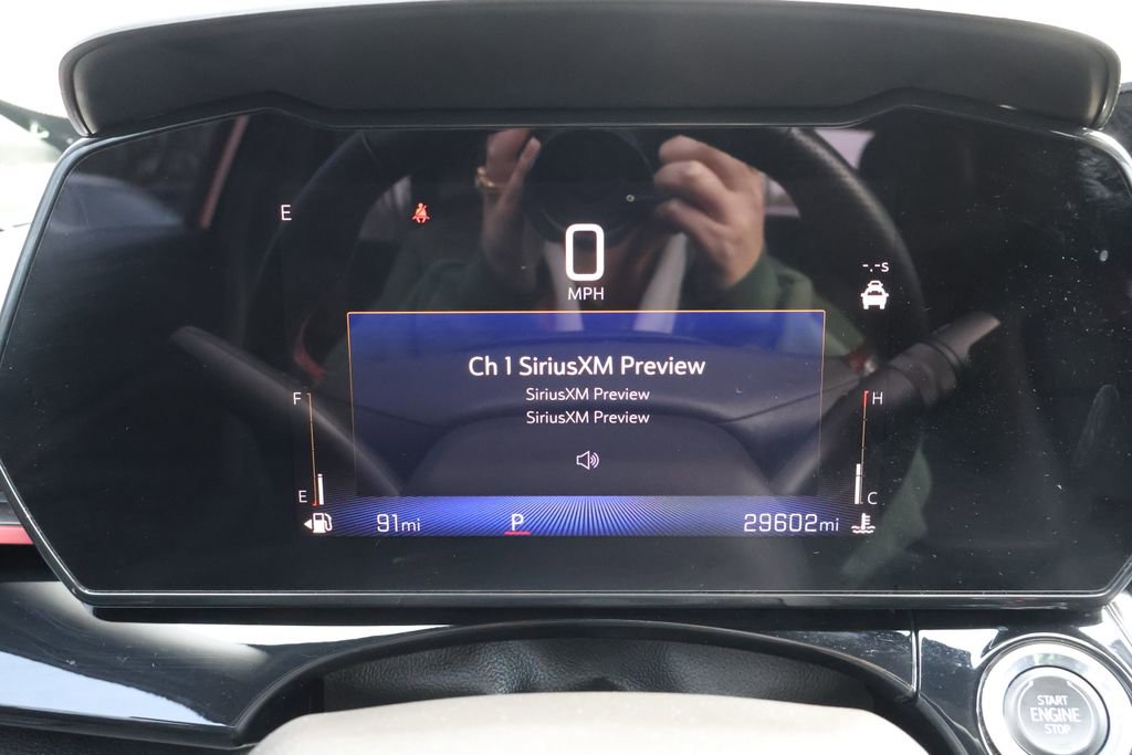 Certified 2024 Chevrolet Trax RS w/ Sunroof Package image 29