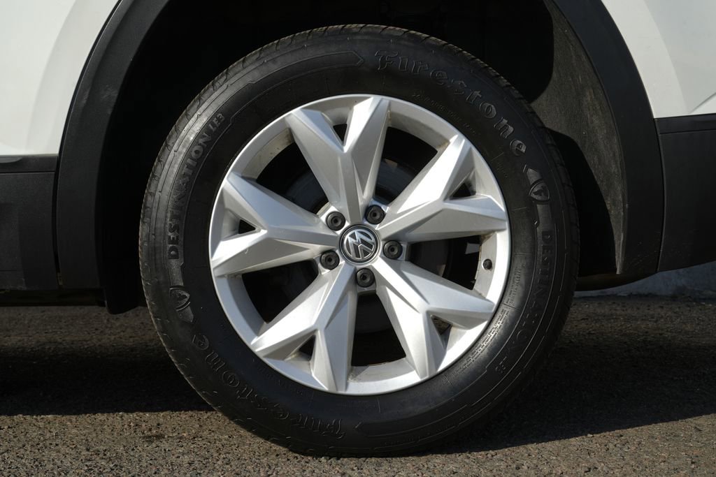 Used 2018 Volkswagen Atlas SE image 14