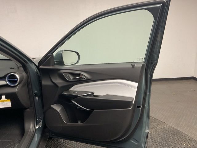 New 2026 Chevrolet Trax LT w/ LT Convenience Package image 21