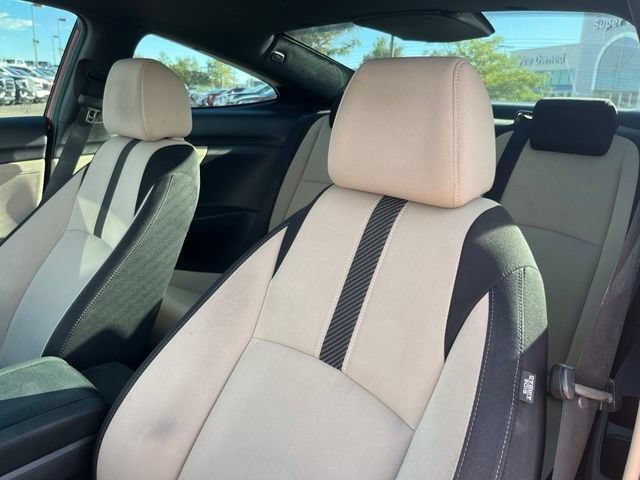 Used 2018 Honda Civic EX-T image 15