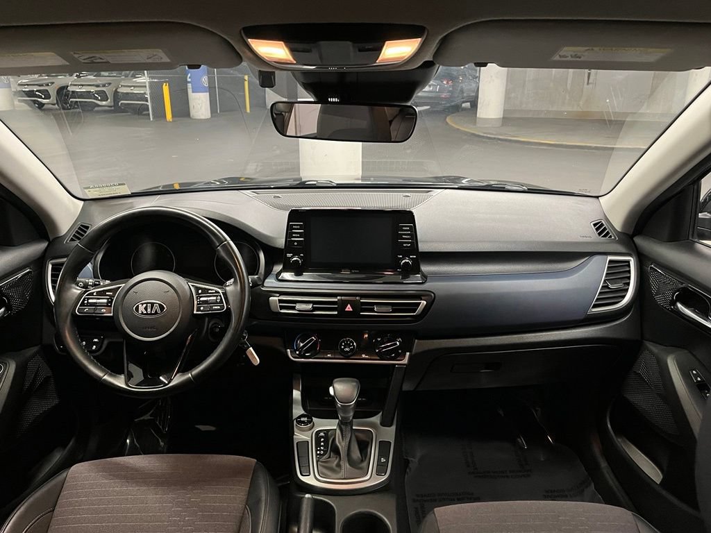 Used 2021 Kia Seltos S FWD image 8
