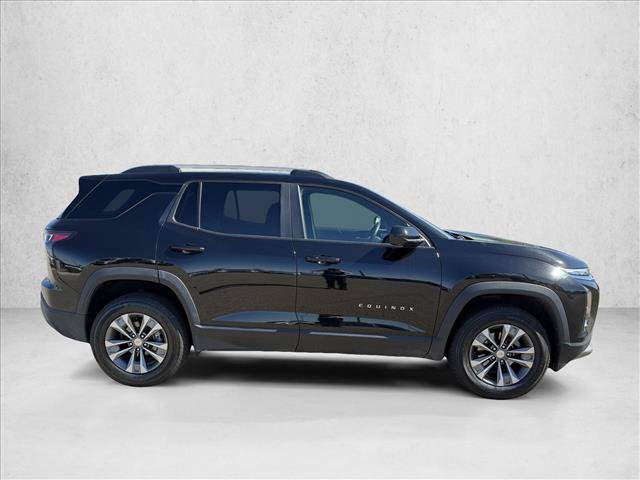 Used 2025 Chevrolet Equinox LT w/ Convenience Package II FWD image 4