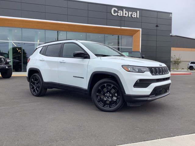 New 2026 Jeep Compass Latitude w/ Quick Order Package 29K AWD/4WD image 2