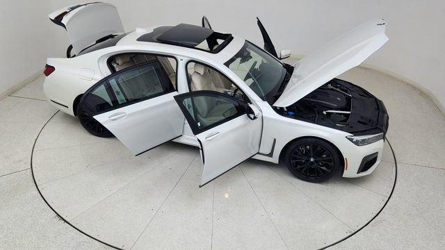 Used 2022 BMW 740i w/ M Sport Package image 86