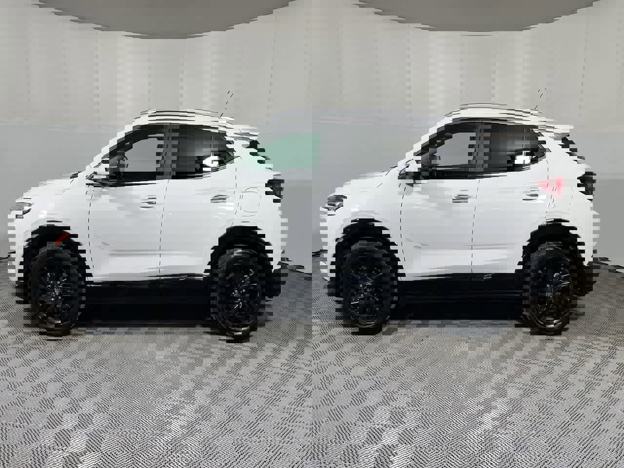 Used 2024 Buick Encore GX Sport Touring image 5