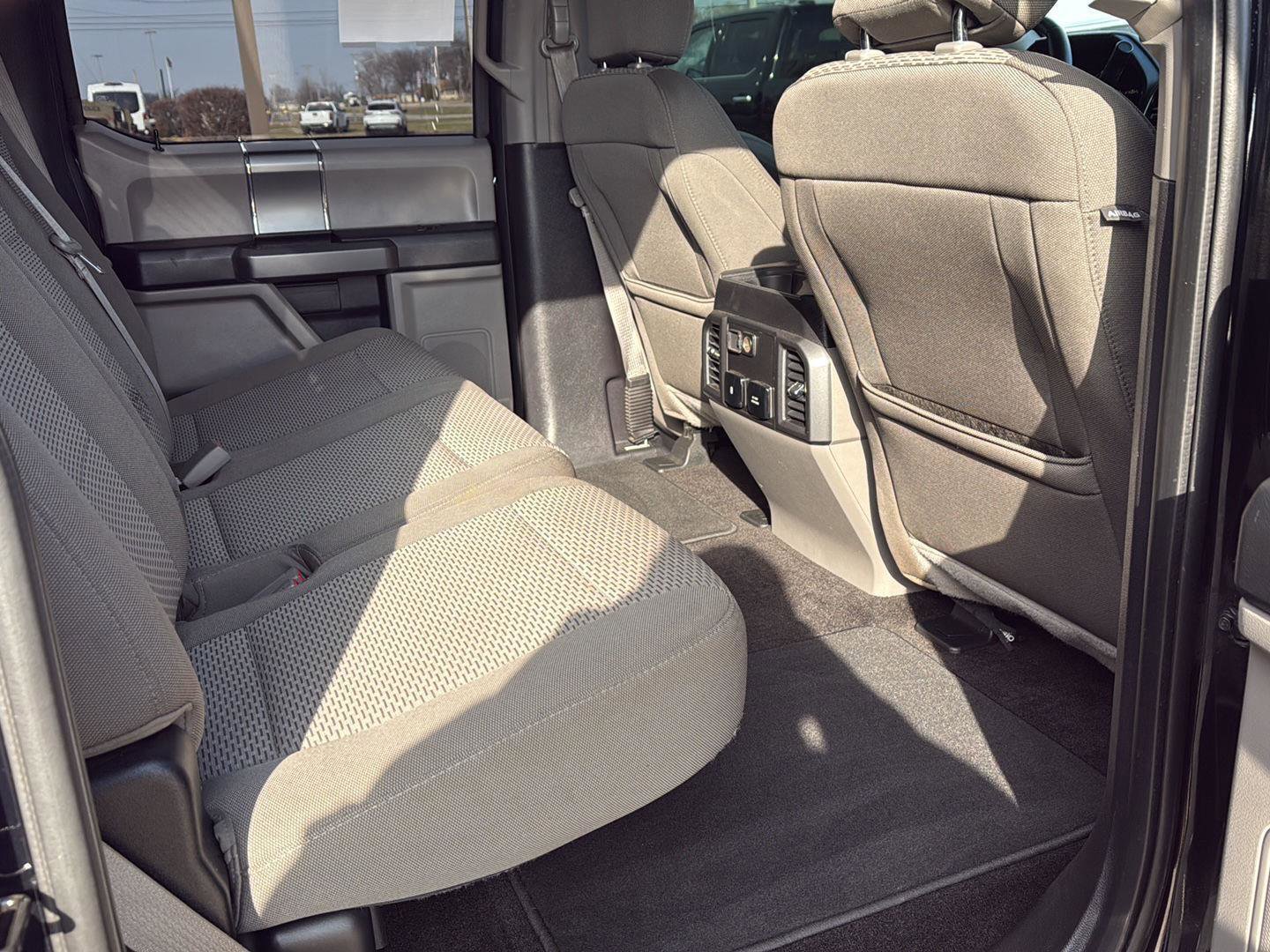 Used 2018 Ford F150 XLT w/ Equipment Group 302A Luxury image 12