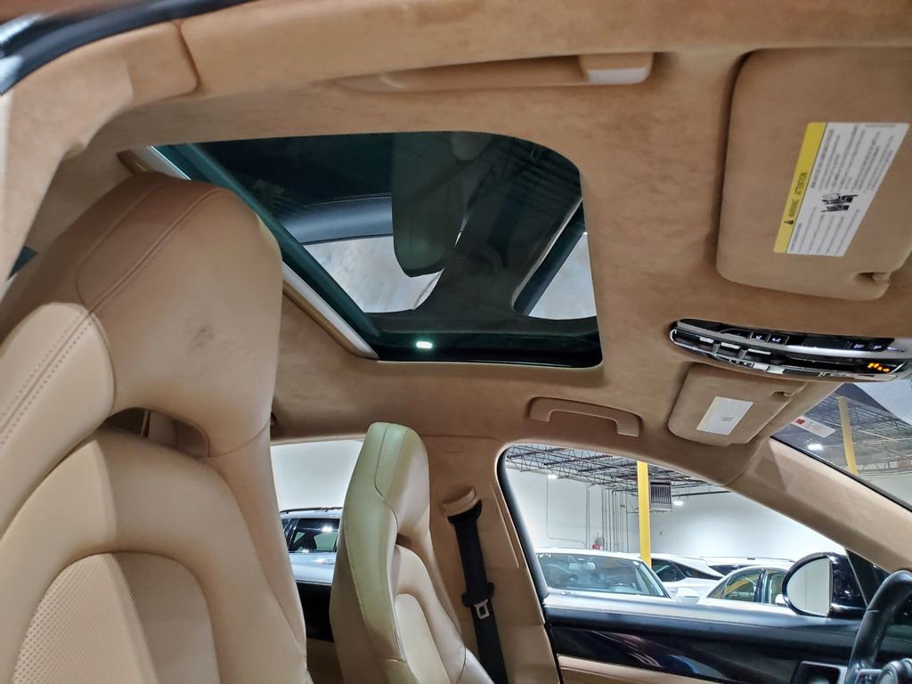 Used 2018 Porsche Panamera Turbo image 15