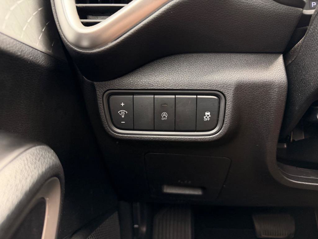 Used 2021 Kia Soul LX FWD image 10