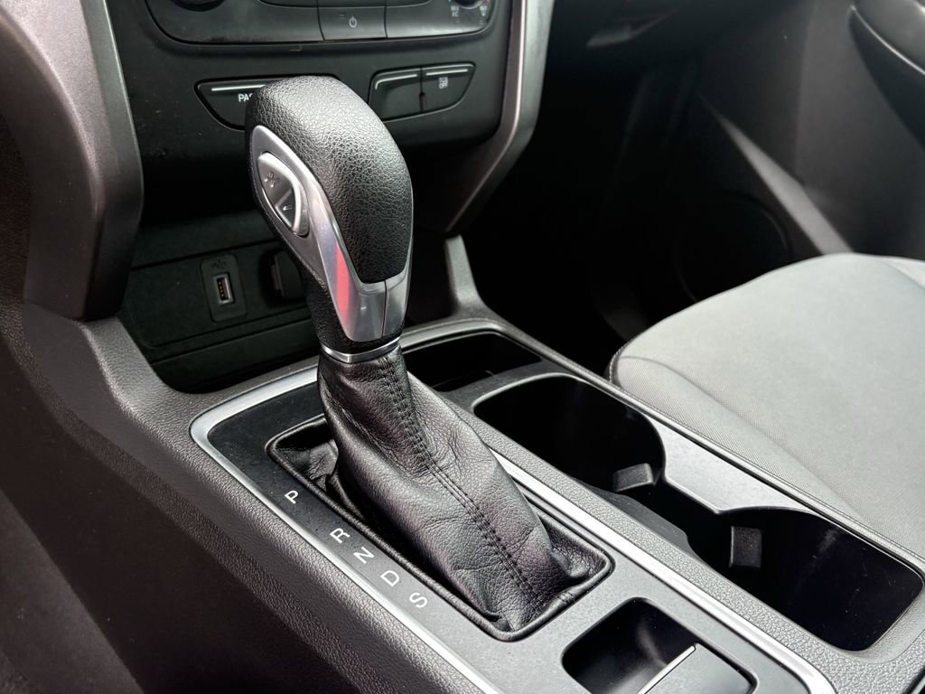 Used 2017 Ford Escape S FWD image 20