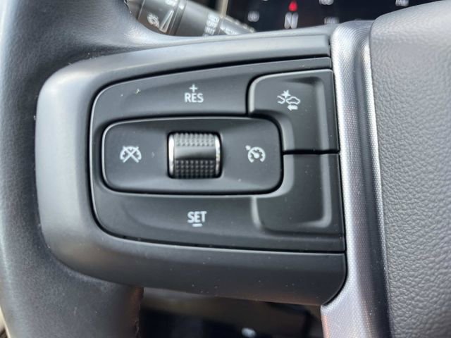 Used 2023 GMC Yukon SLT AWD/4WD image 38