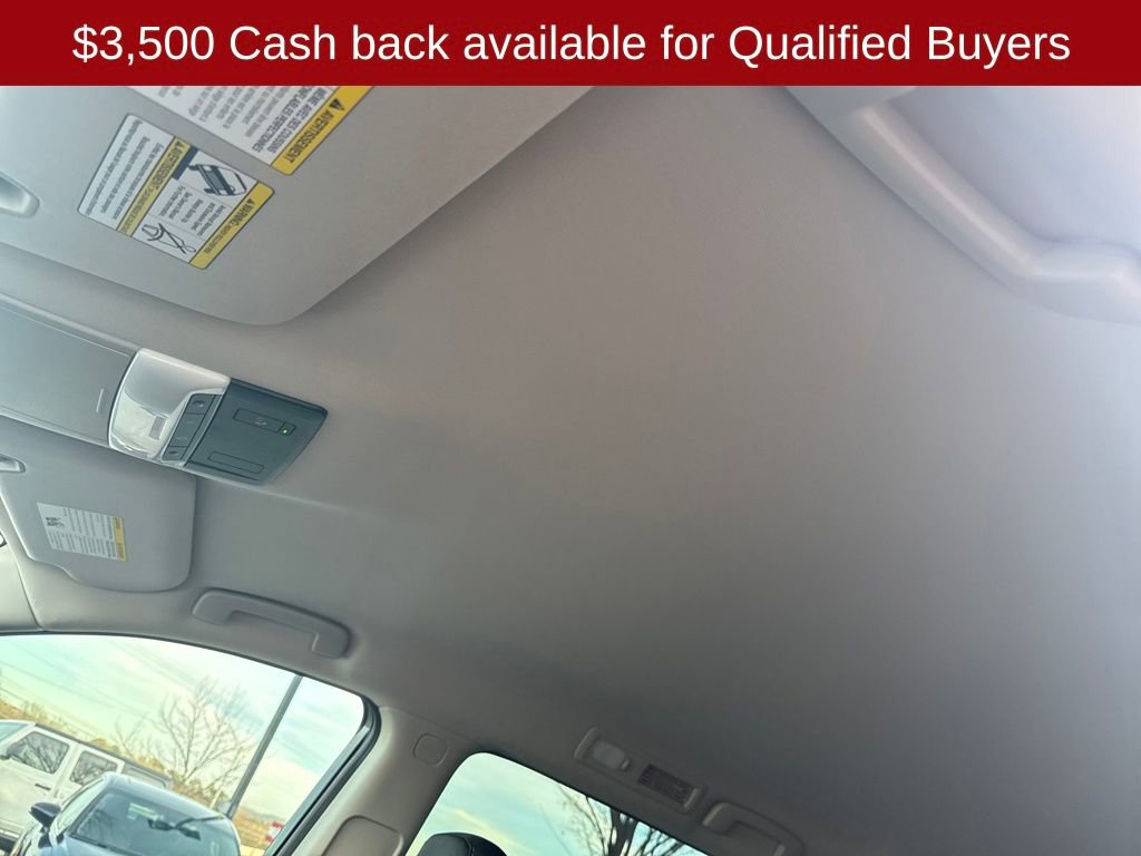 New 2026 Nissan Pathfinder SV image 22