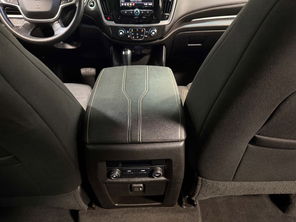 Used 2020 Chevrolet Traverse LS image 72