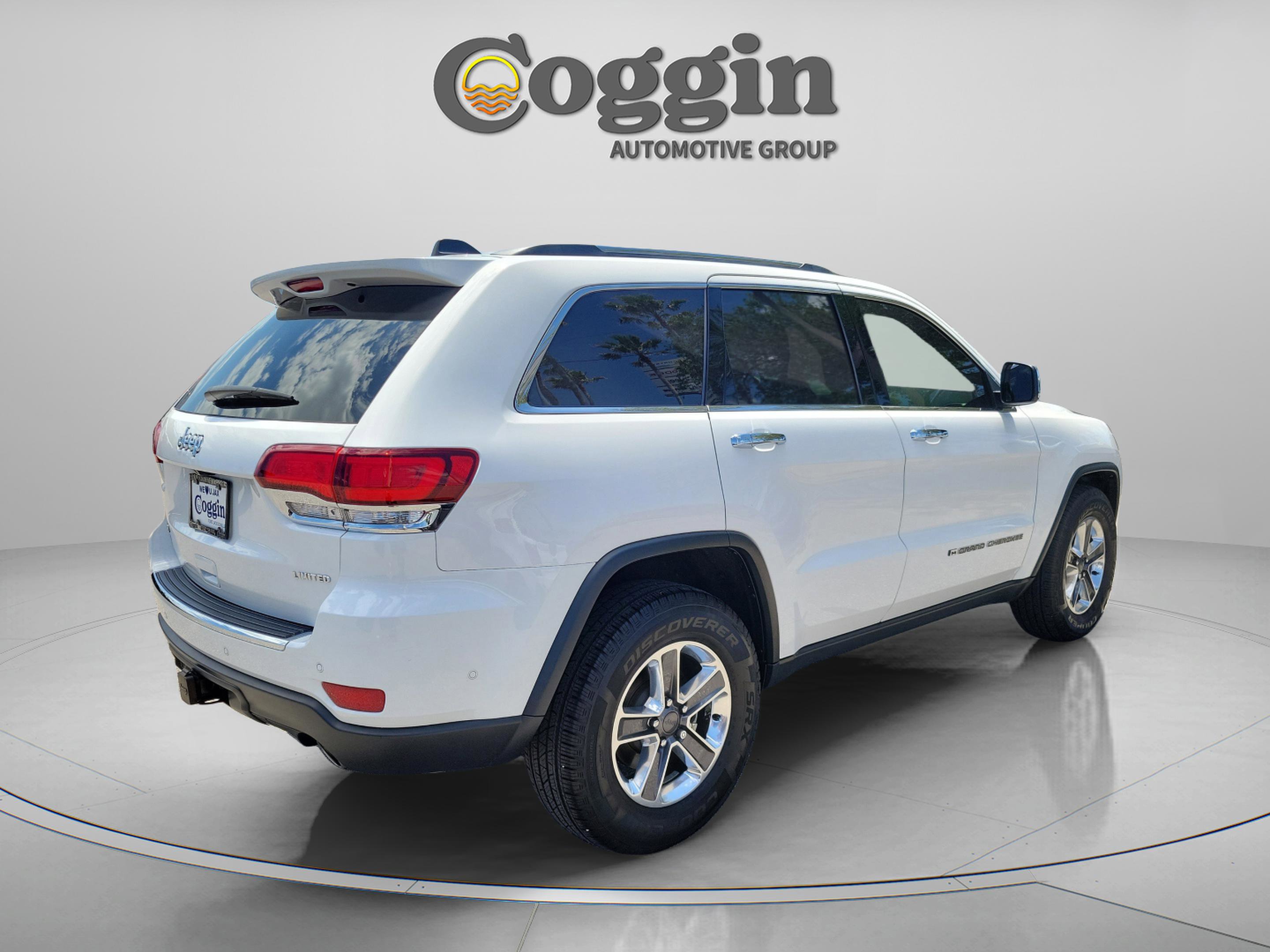 Used 2022 Jeep Grand Cherokee Limited w/ Trailer Tow Group IV image 4