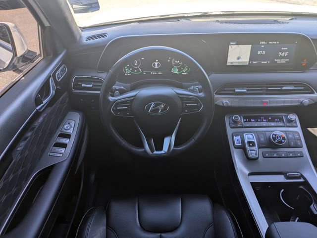 Used 2021 Hyundai Palisade Calligraphy image 16
