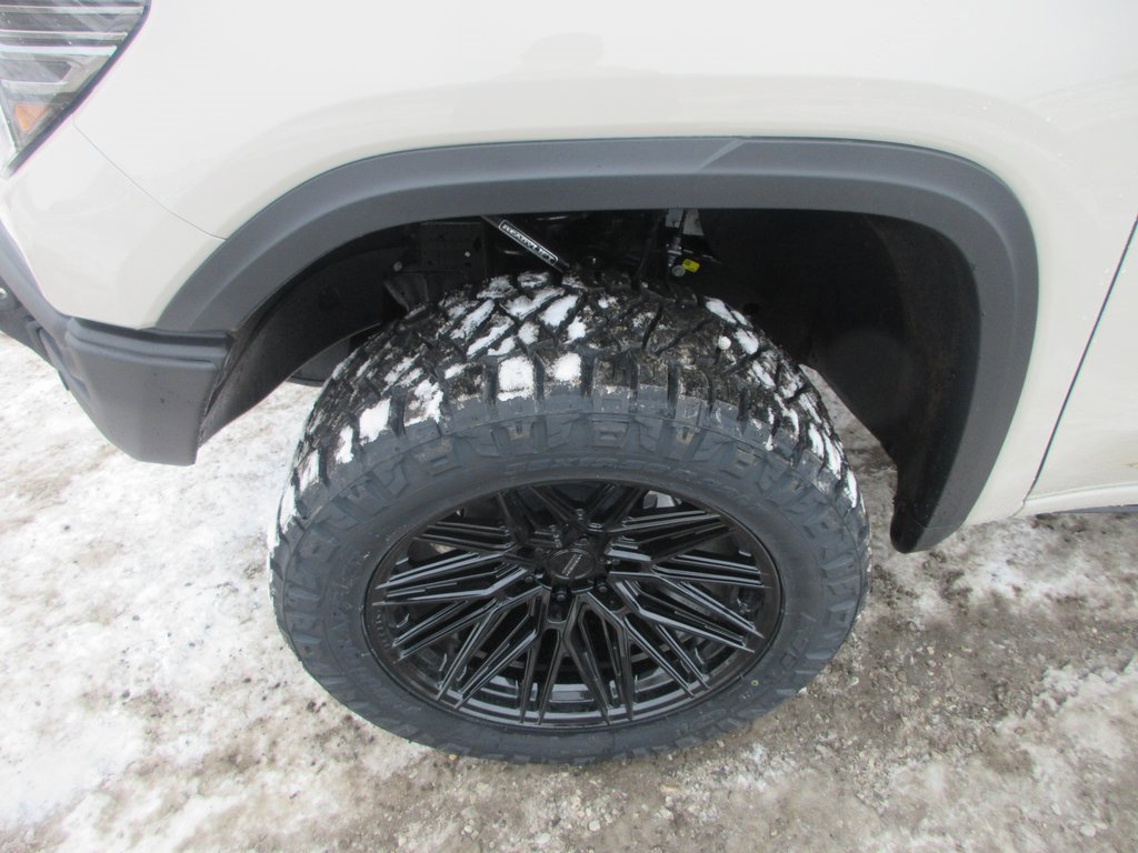 New 2026 GMC Sierra 1500 AT4X image 15