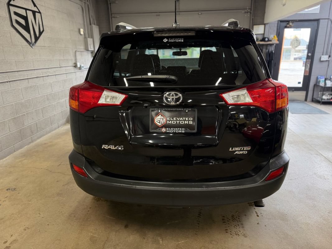 Used 2015 Toyota RAV4 Limited AWD/4WD image 6