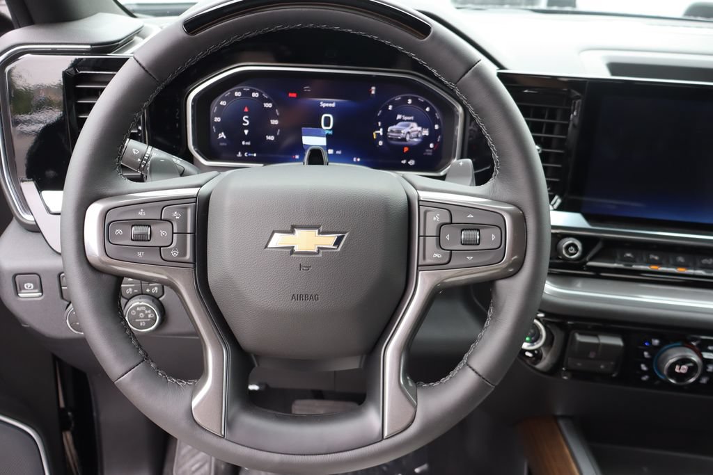 New 2026 Chevrolet Silverado 1500 High Country AWD/4WD image 5