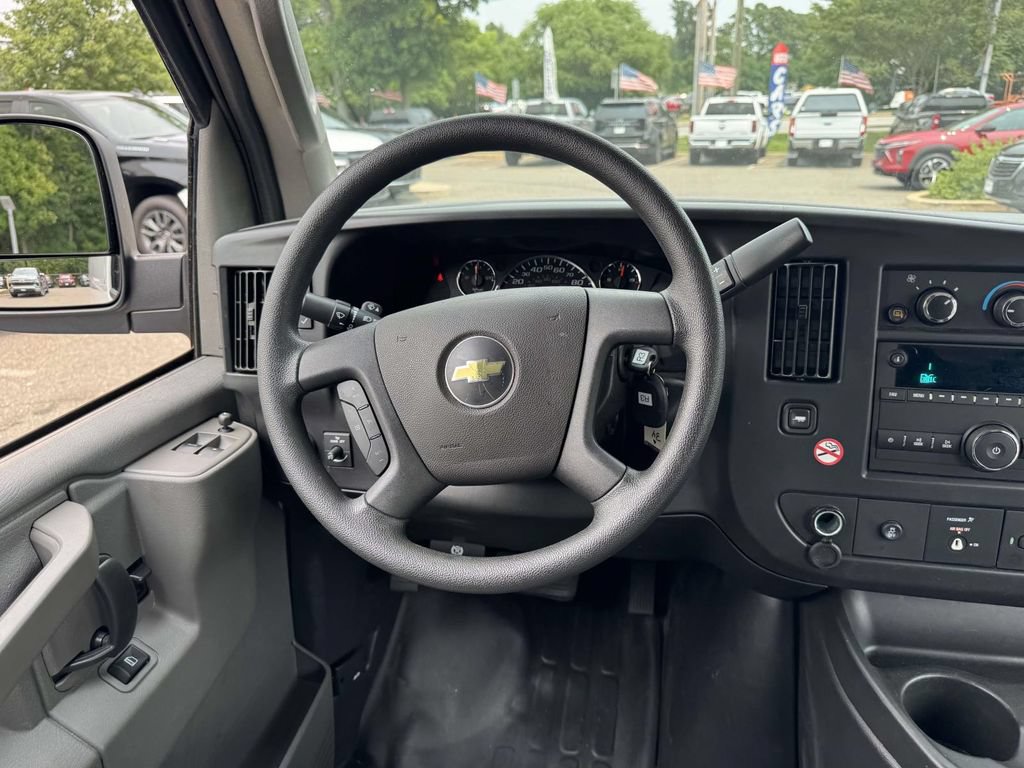 Used 2025 Chevrolet Express 2500 Extended w/ Driver Convenience Package RWD image 18