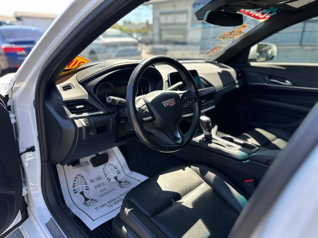 Used 2023 Cadillac CT4 Luxury RWD image 11